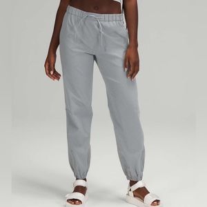 Lululemon Essential Affinity Mid Rise Jogger Rhino Grey